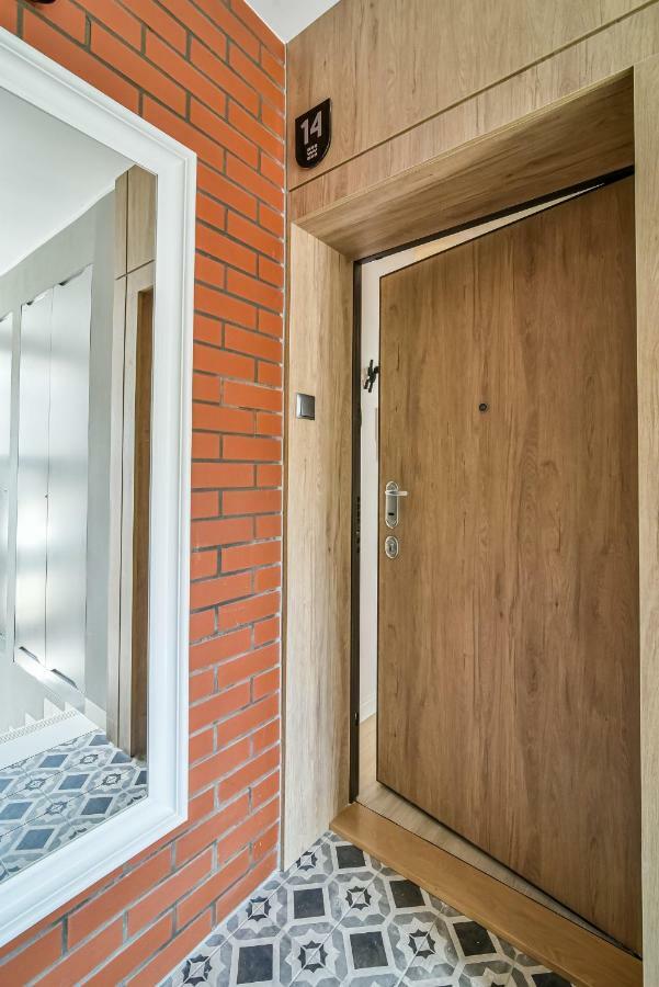 Old Town Ltc - Apartments Starowka Panienska Гданск Екстериор снимка