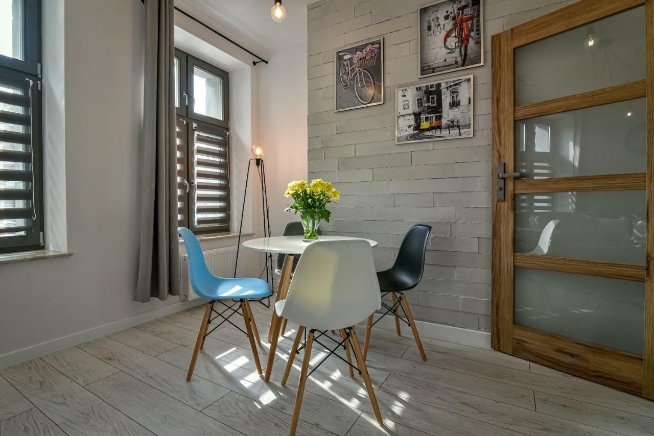 Old Town Ltc - Apartments Starowka Panienska Гданск Екстериор снимка